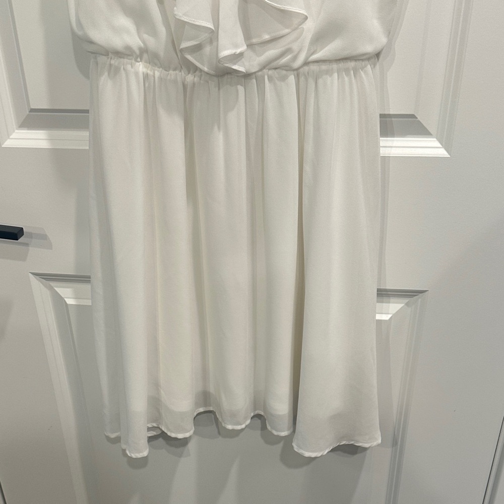 LeShop White Ruffle Dress - Picture 4 of 8